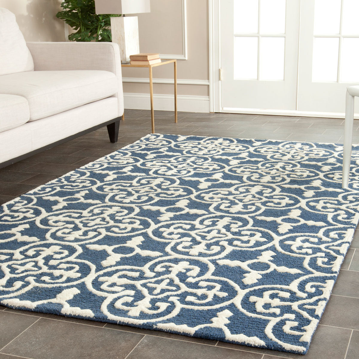Safavieh Clearance Cambridge CAM133G Navy Rug