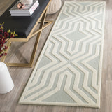 Safavieh Clearance Cambridge CAM724G Light Grey Rug