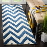 Safavieh Clearance Cambridge CAM139G Navy Rug