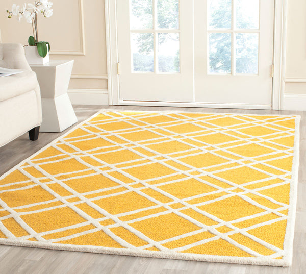 Safavieh Clearance Cambridge CAM142Q Gold Rug