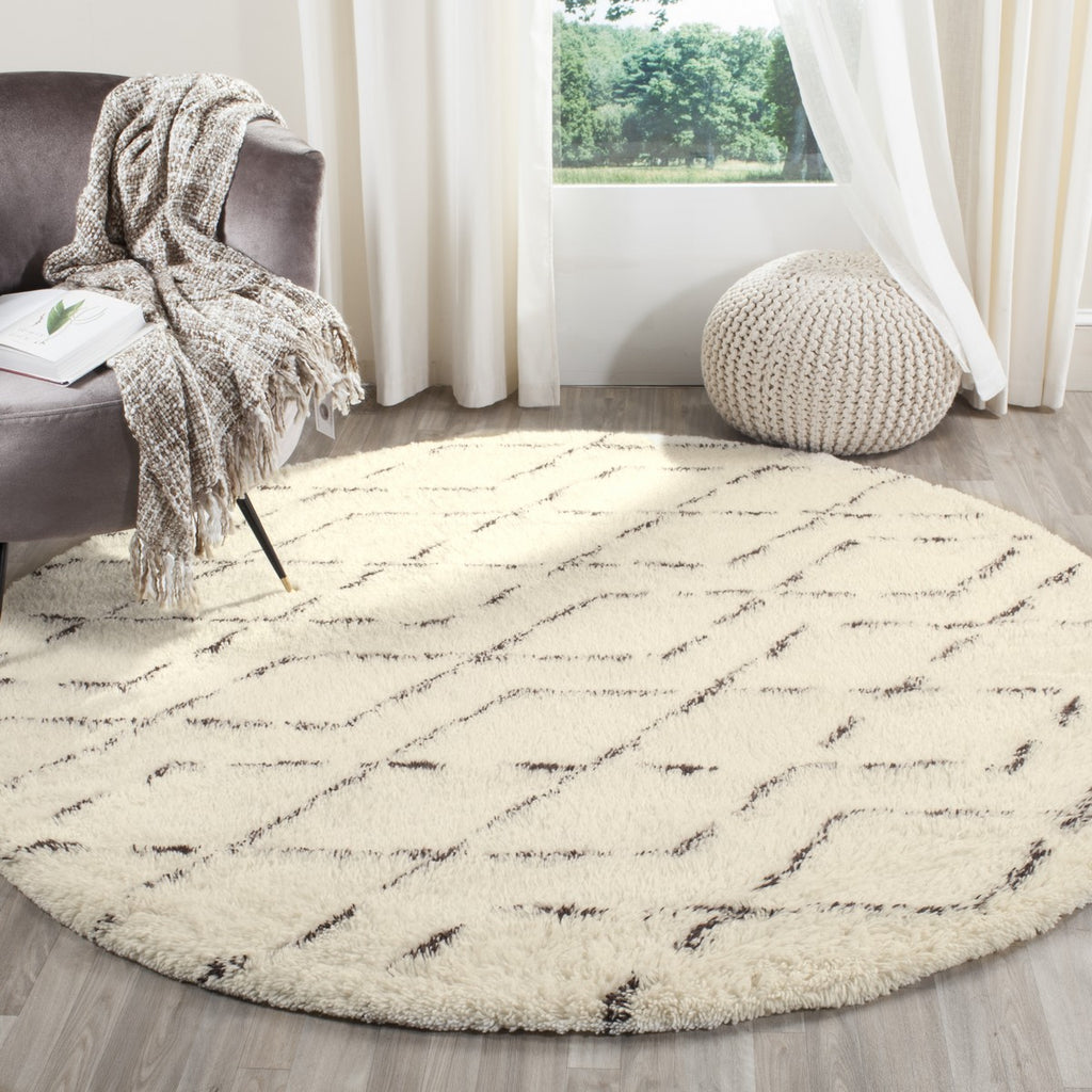 Safavieh Clearance Casablanca CSB847A Ivory Rug