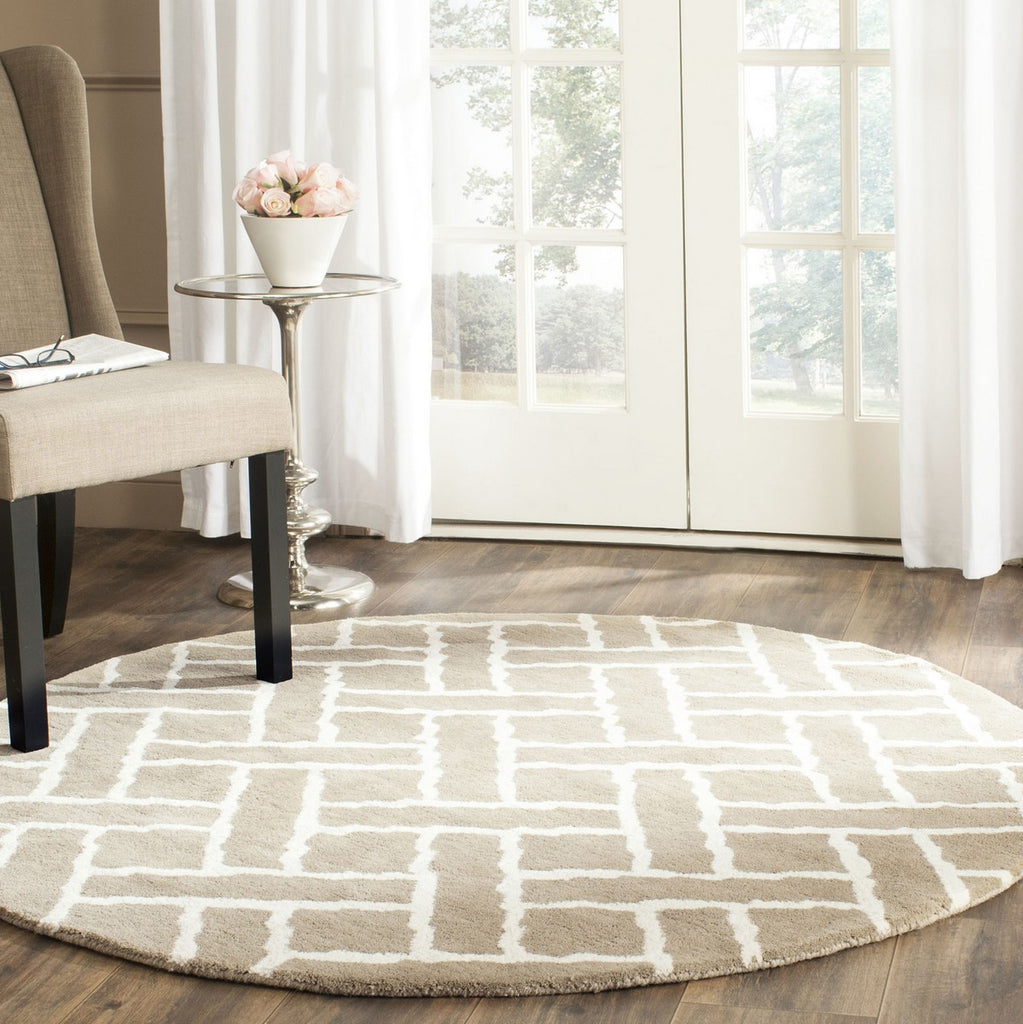 Safavieh Clearance Chatham CHT757H Beige Rug