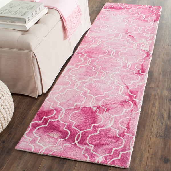 Safavieh Clearance Dip Dyes DDY676N Rose Rug