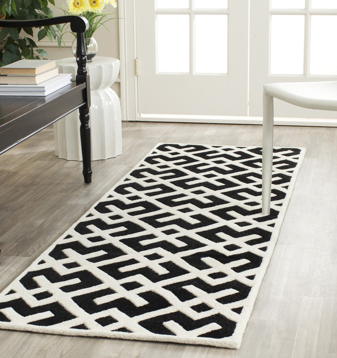 Safavieh Clearance Chatham CHT719K Black Rug