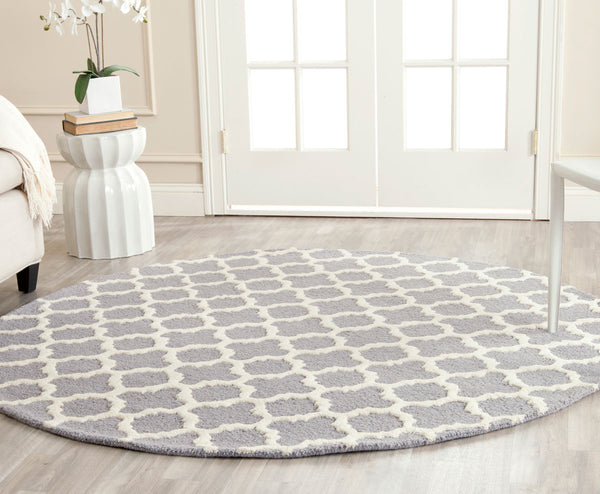 Safavieh Clearance Cambridge CAM130D Silver Rug