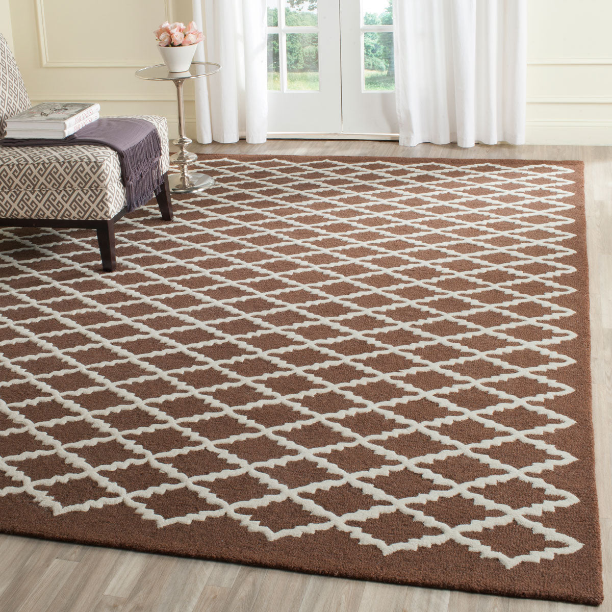 Safavieh Clearance Cambridge CAM137H Dark Brown Rug