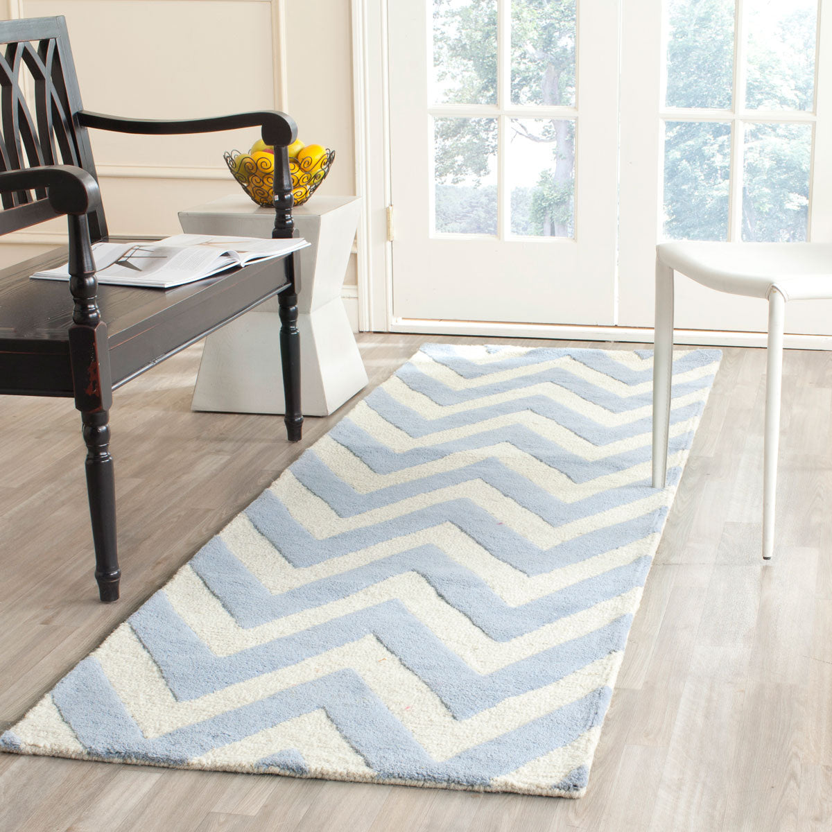 Safavieh Clearance Cambridge CAM139A Light Blue Rug