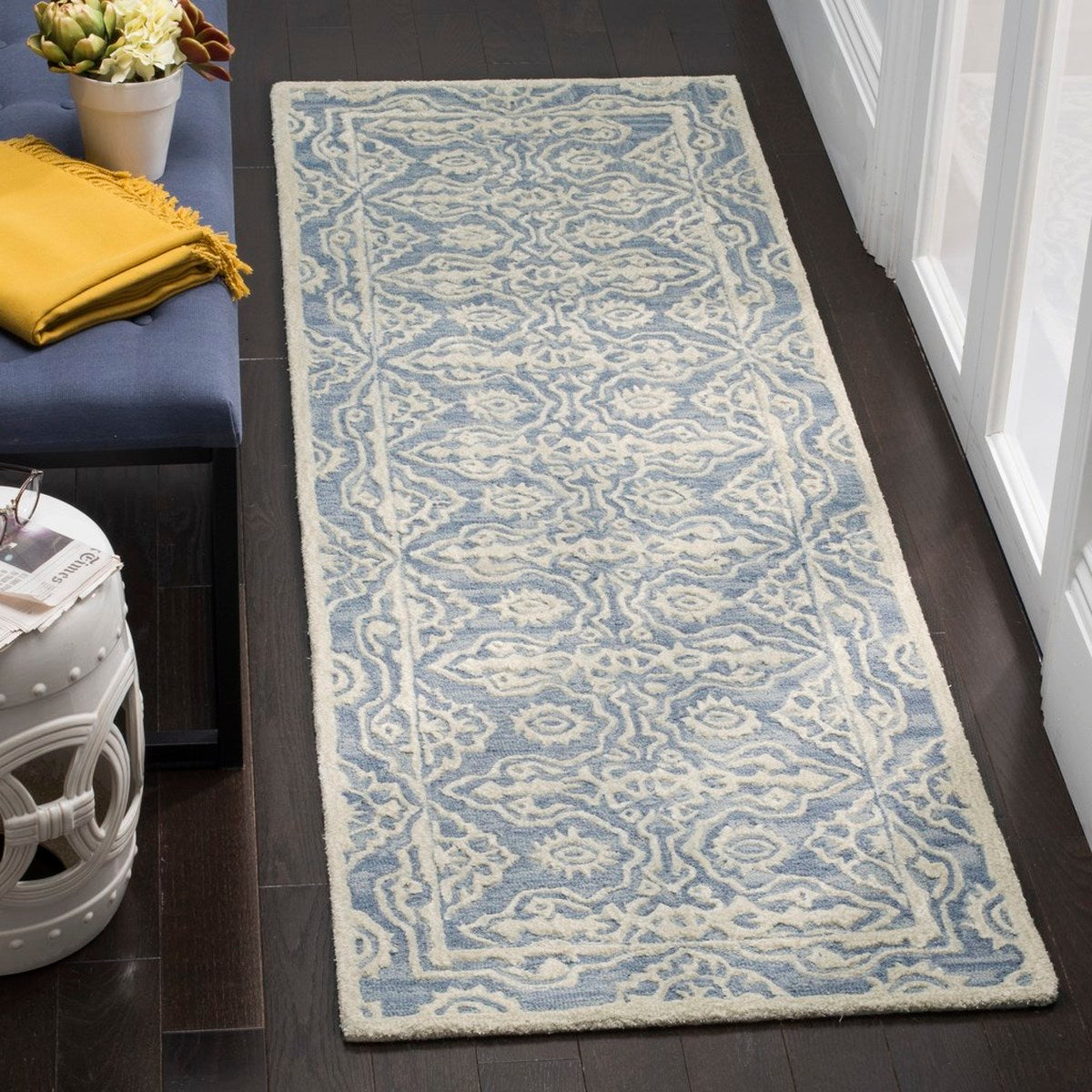 Safavieh Clearance Bella BEL134A Blue Rug