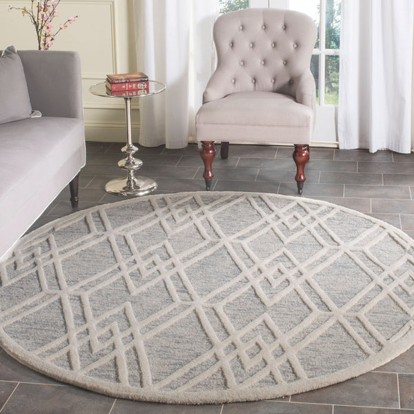 Safavieh Clearance Cambridge CAM729G Light Grey Rug