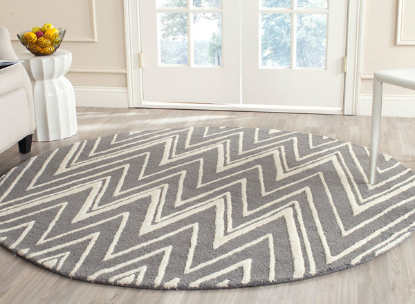Safavieh Clearance Cambridge CAM711D Dark Grey Rug