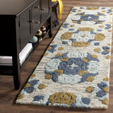 Safavieh Clearance Blossom BLM403A Beige Rug
