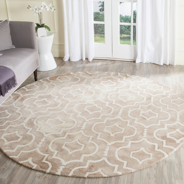 Safavieh Clearance Dip Dye DDY538G Beige Rug