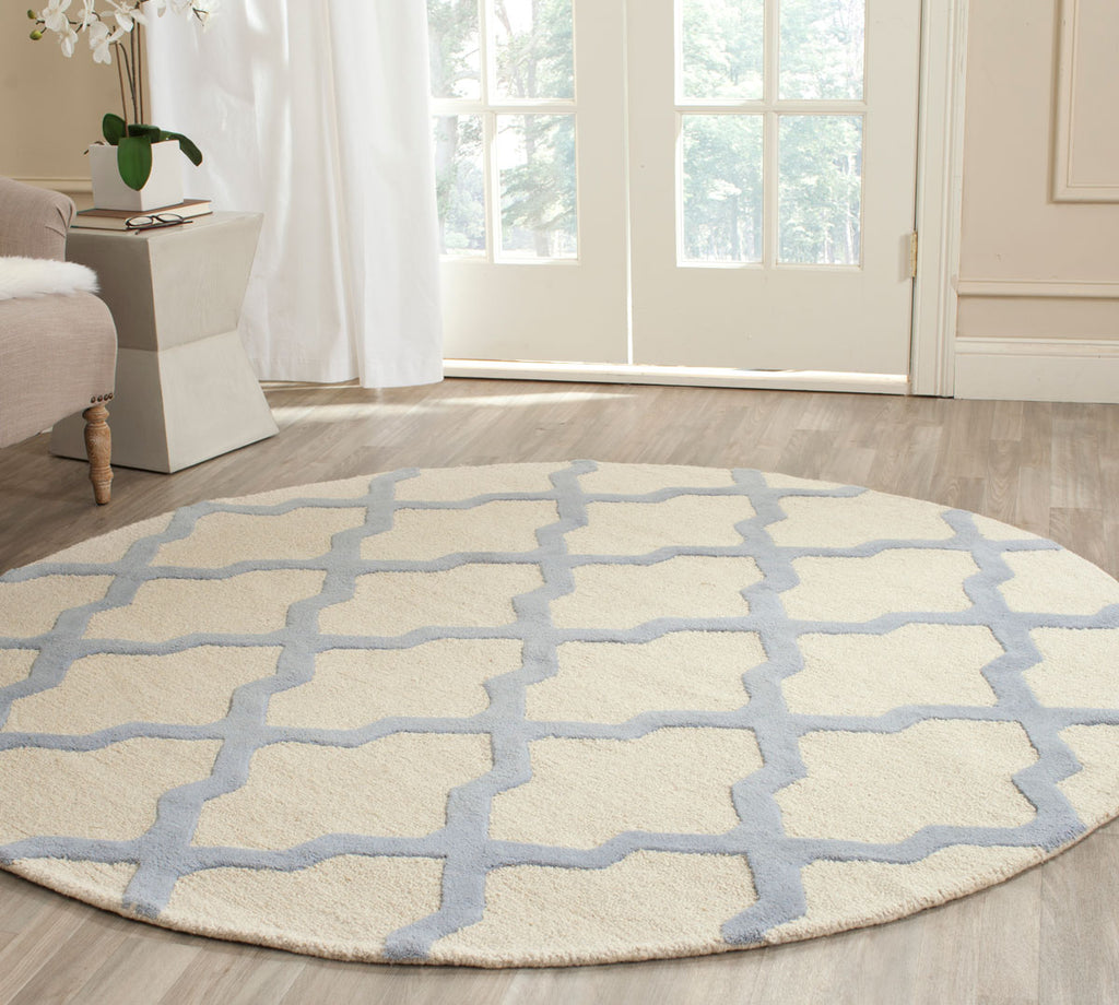 Safavieh Clearance Cambridge CAM121F Ivory Rug