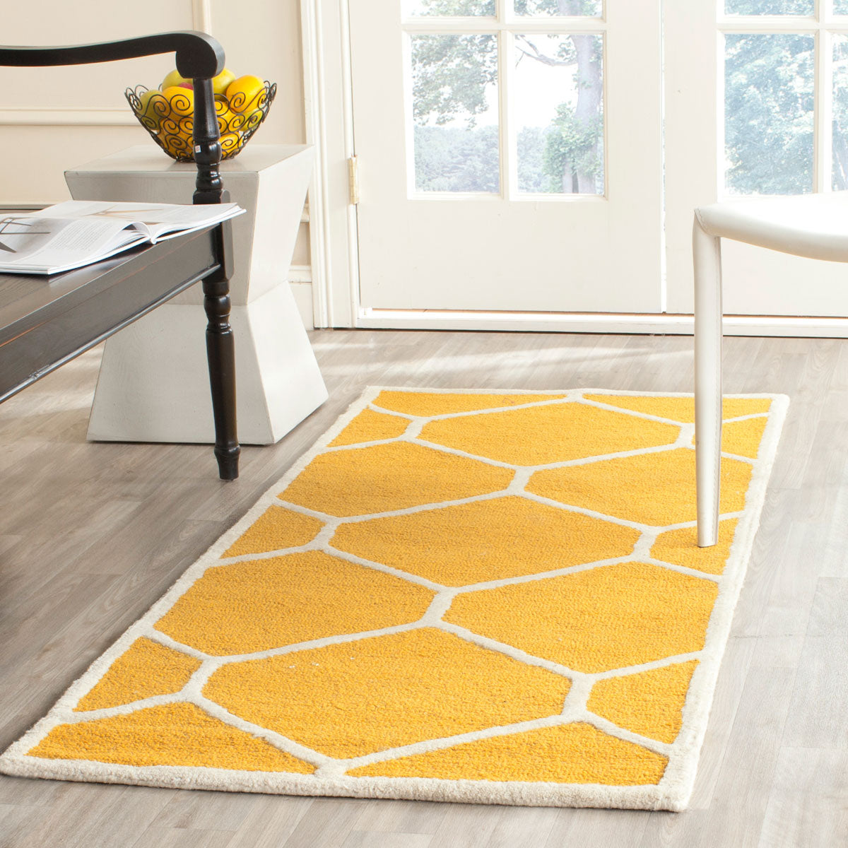 Safavieh Clearance Cambridge CAM144Q Gold Rug