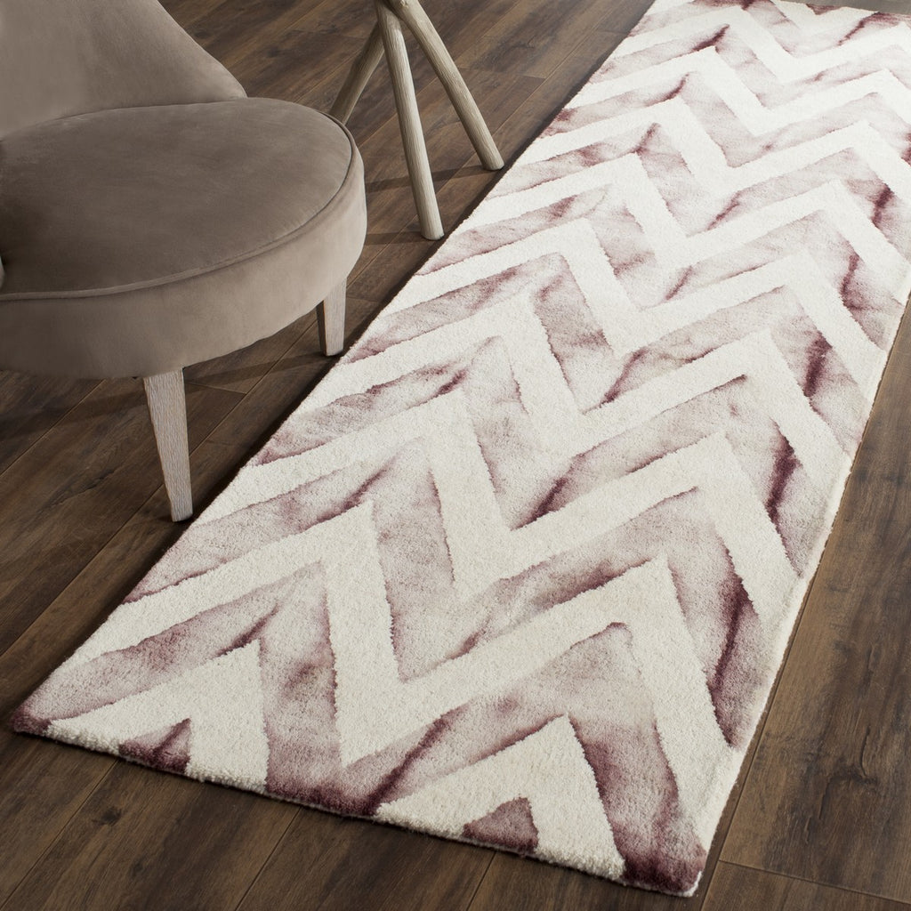 Safavieh Clearance Dip Dyes DDY715I Ivory Rug