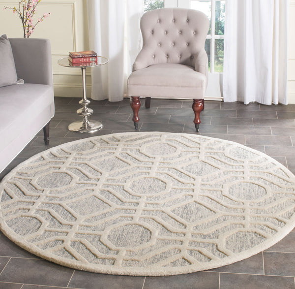 Safavieh Clearance Cambridge CAM726G Light Grey Rug