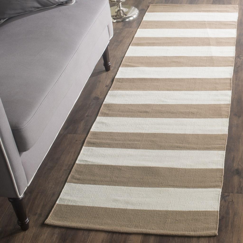 Safavieh Clearance Montauk MTK712M Sand Rug