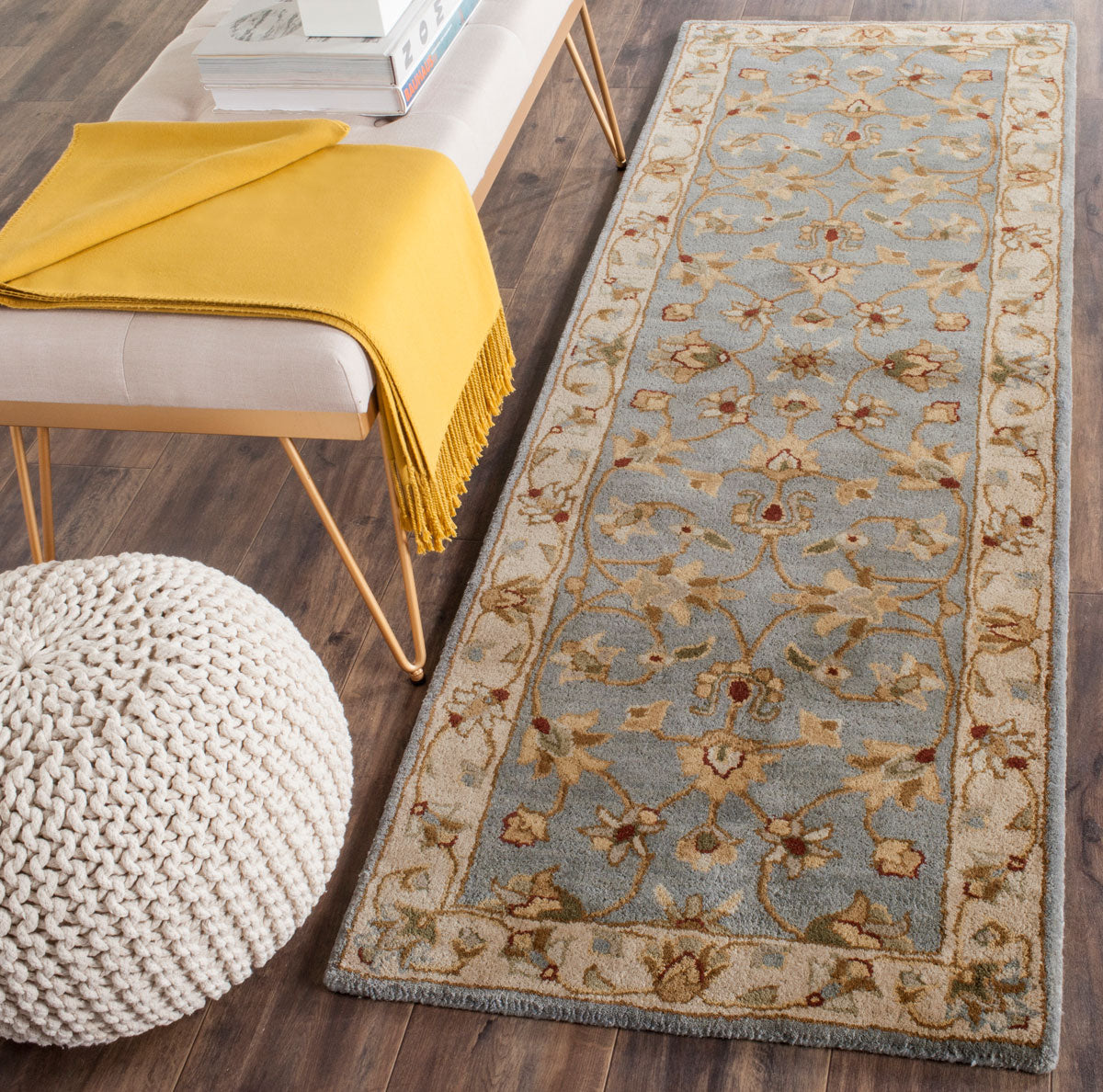 Safavieh Clearance Royalty ROY343B Light Blue Rug