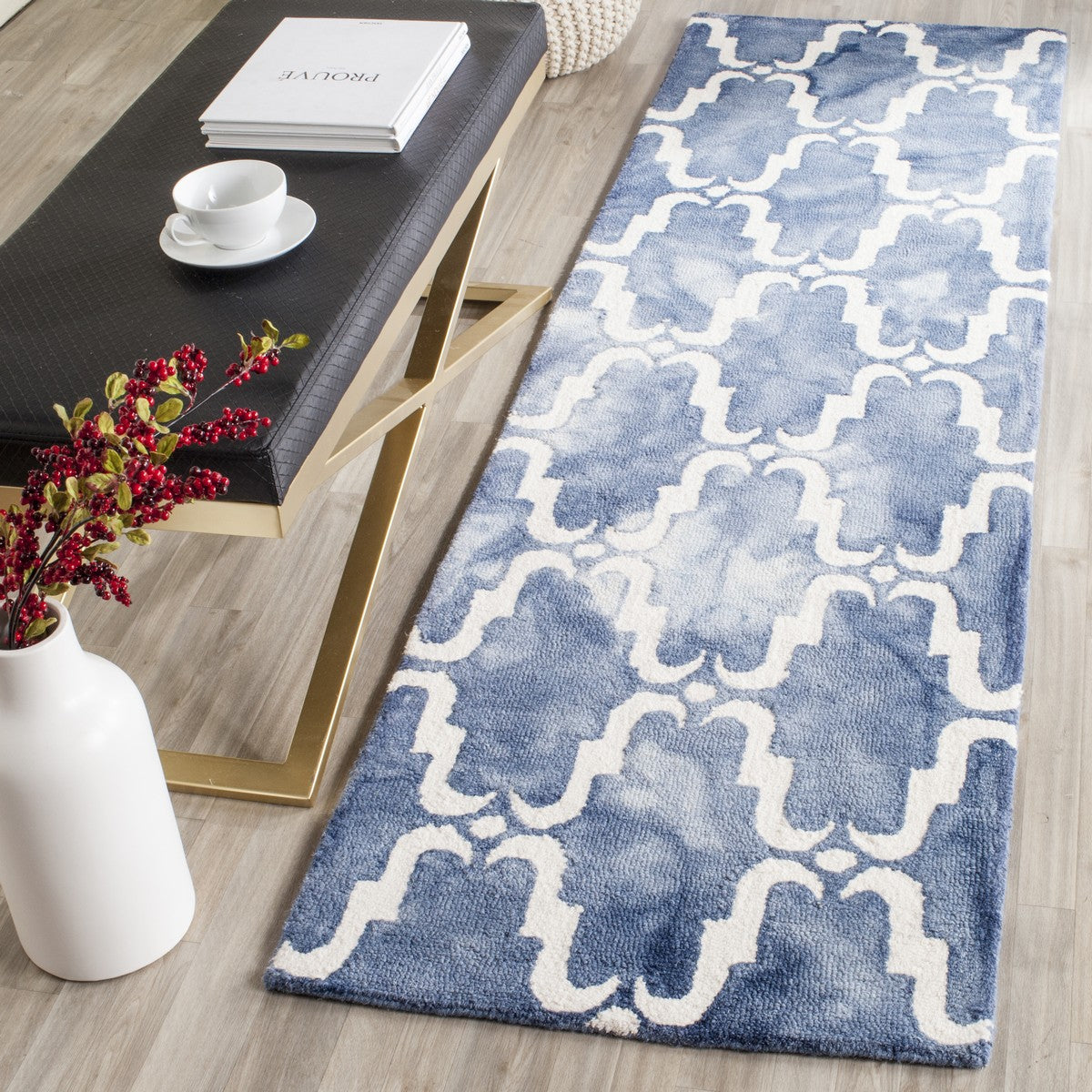 Safavieh Clearance Dip Dye DDY536N Navy Rug
