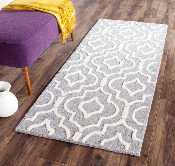 Safavieh Clearance Cambridge CAM141D Silver Rug