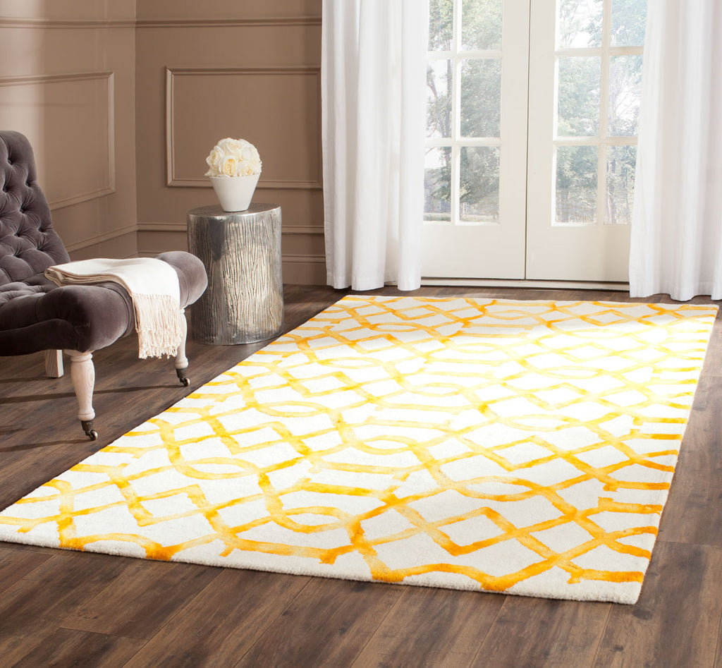 Safavieh Clearance Dip Dyes DDY712C Ivory Rug