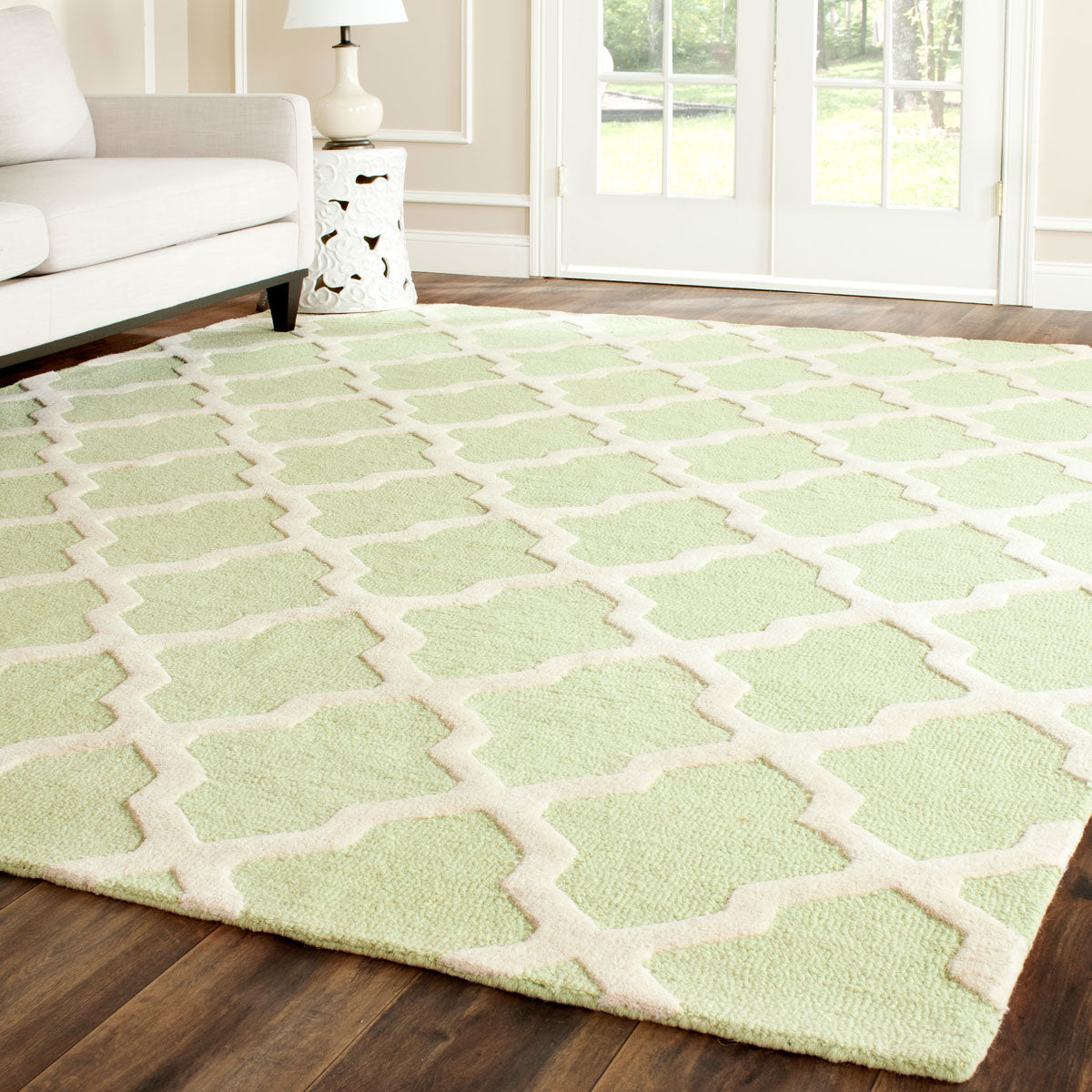 Safavieh Clearance Cambridge CAM121B Light Green Rug
