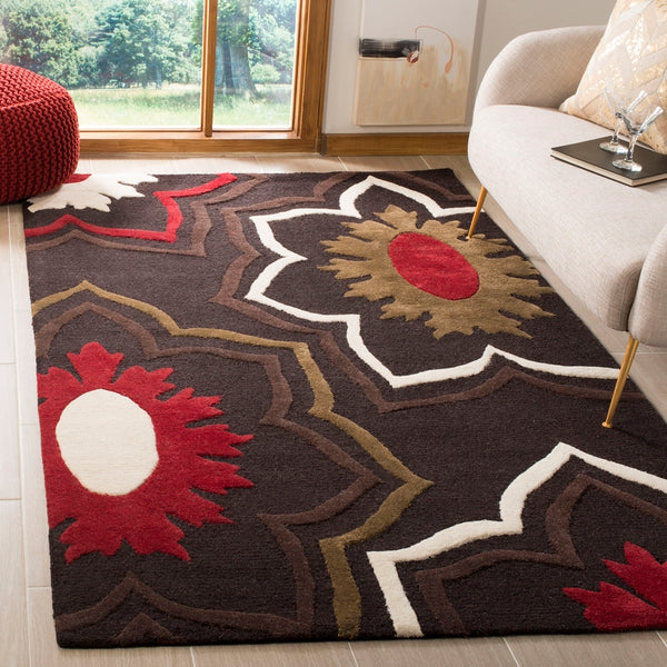 Safavieh Clearance Sohos SOH857A Brown Rug