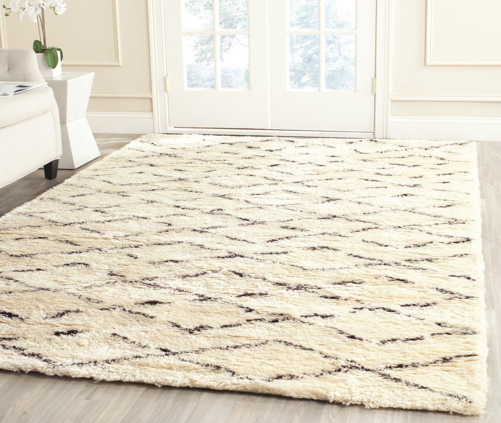 Safavieh Clearance Casablanca CSB847A Ivory Rug