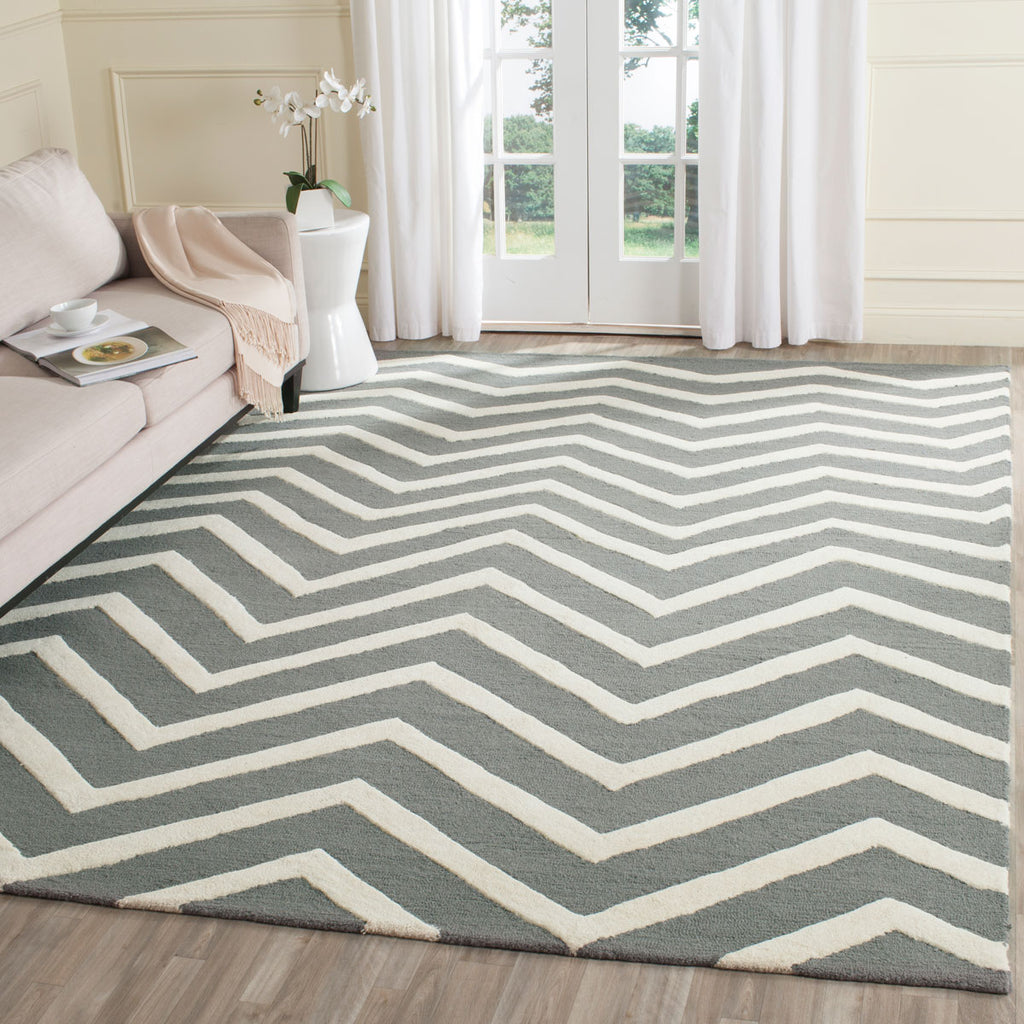 Safavieh Clearance Cambridge CAM714D Dark Grey Rug