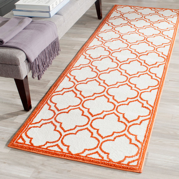 Safavieh Clearance Amherst AMT412F Ivory Rug