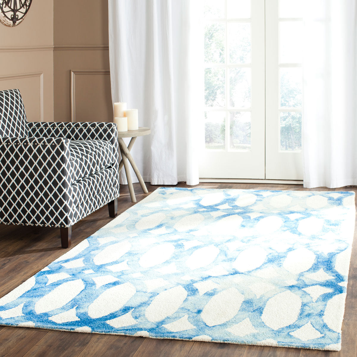 Safavieh Clearance Dip Dyes DDY675A Ivory Rug