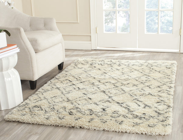 Safavieh Clearance Casablanca CSB845A Grey Rug