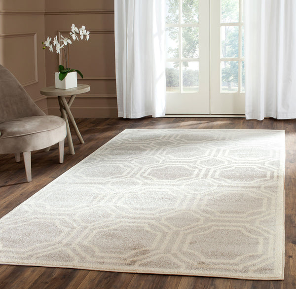 Safavieh Clearance Amherst AMT411B Light Grey Rug