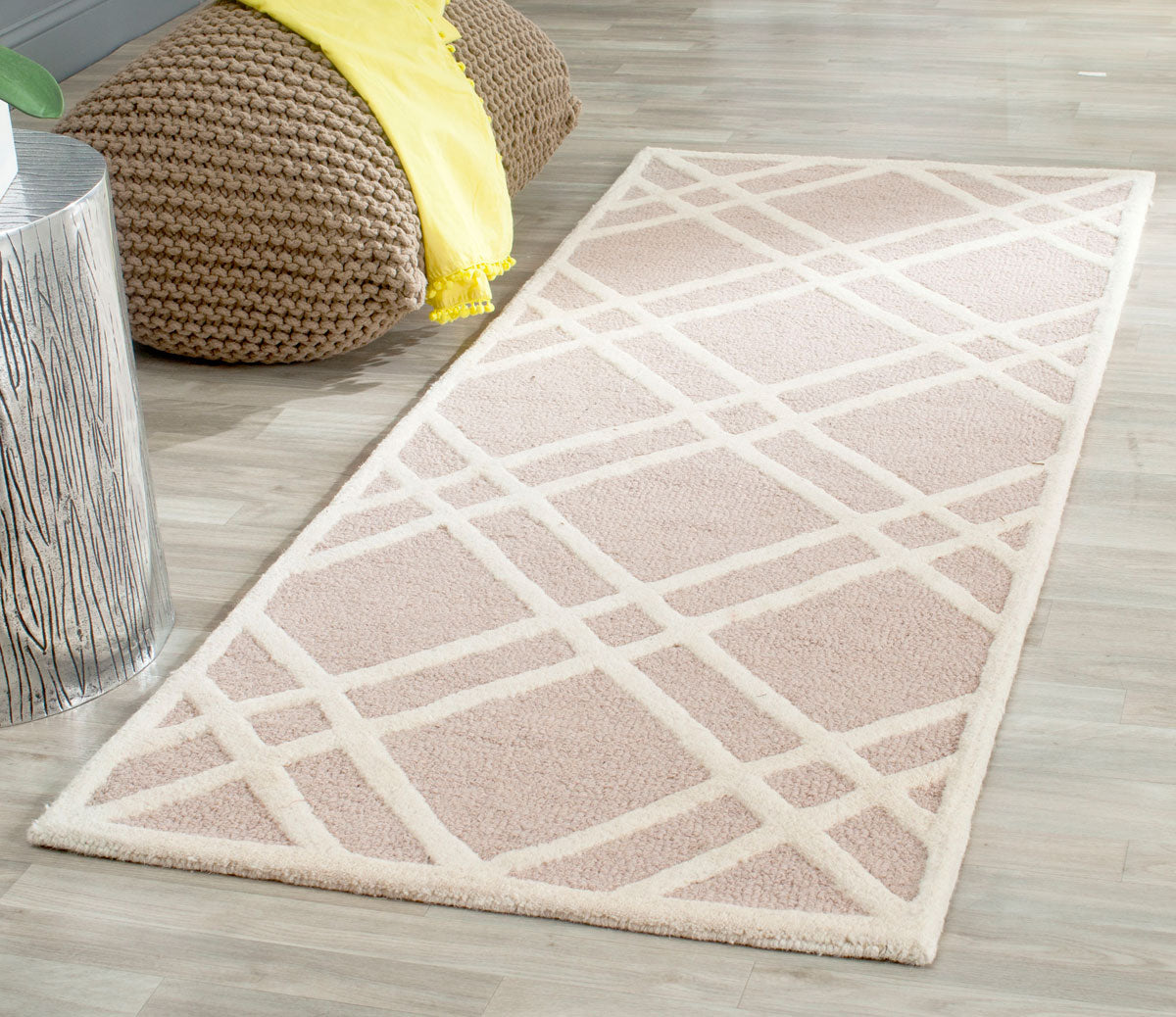 Safavieh Clearance Cambridge CAM142J Beige Rug