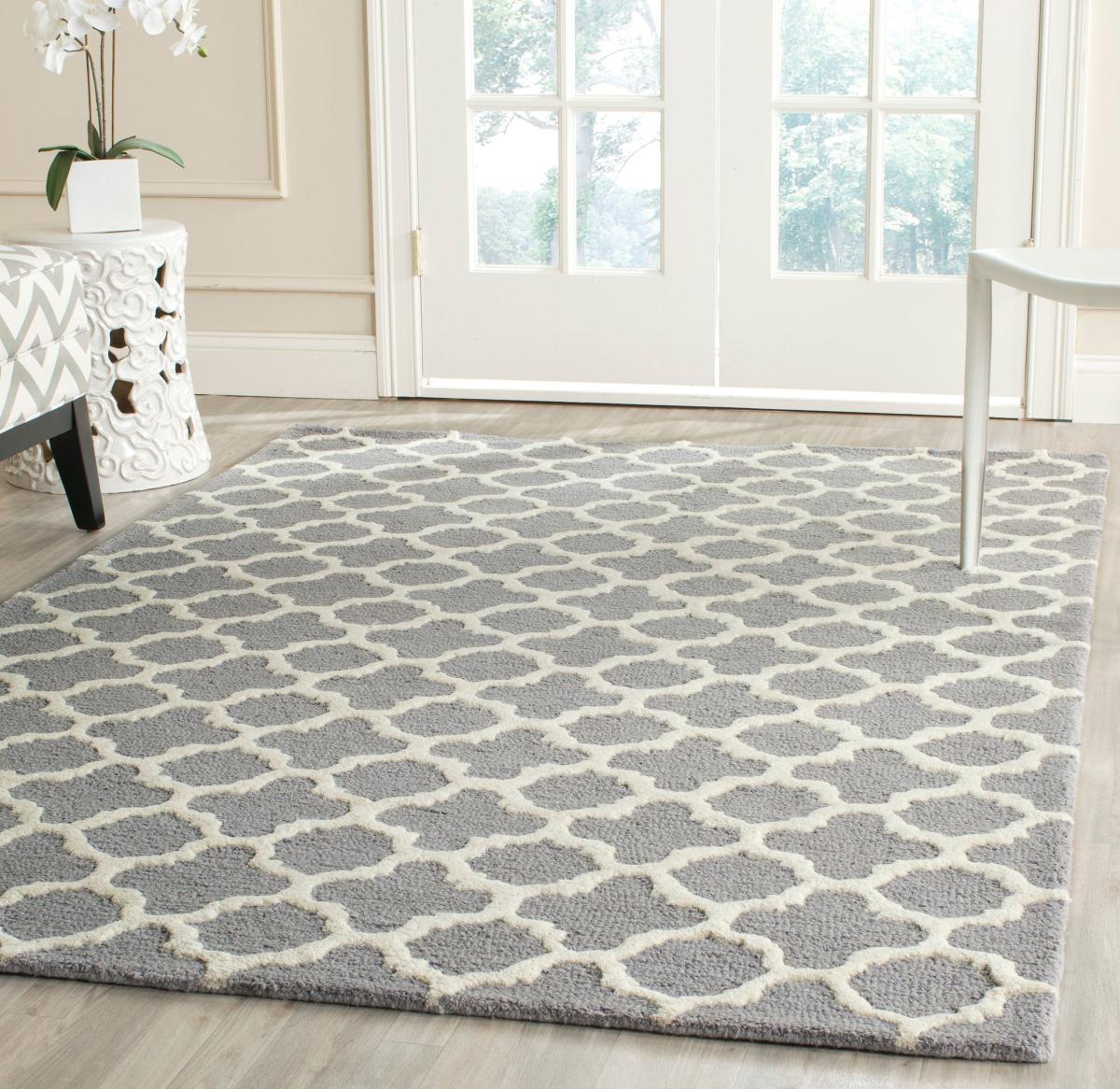 Safavieh Clearance Cambridge CAM130D Silver Rug