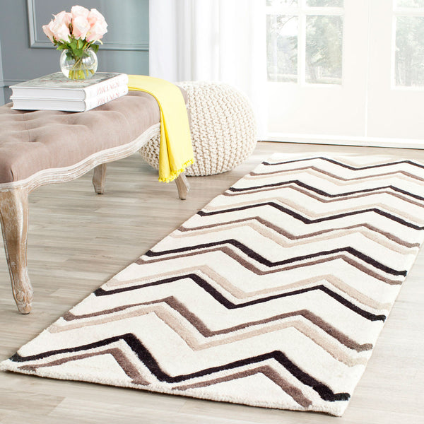 Safavieh Clearance Cambridge CAM581B Ivory Rug