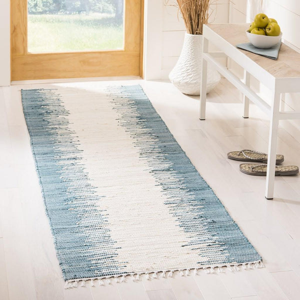 Safavieh Clearance Montauk MTK751A Blue Rug