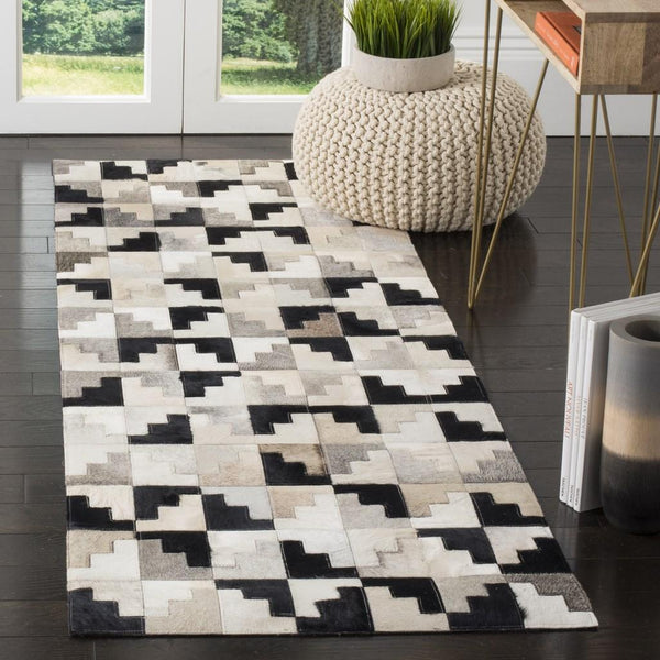 Safavieh Clearance Studio Leather STL172A Ivory Rug