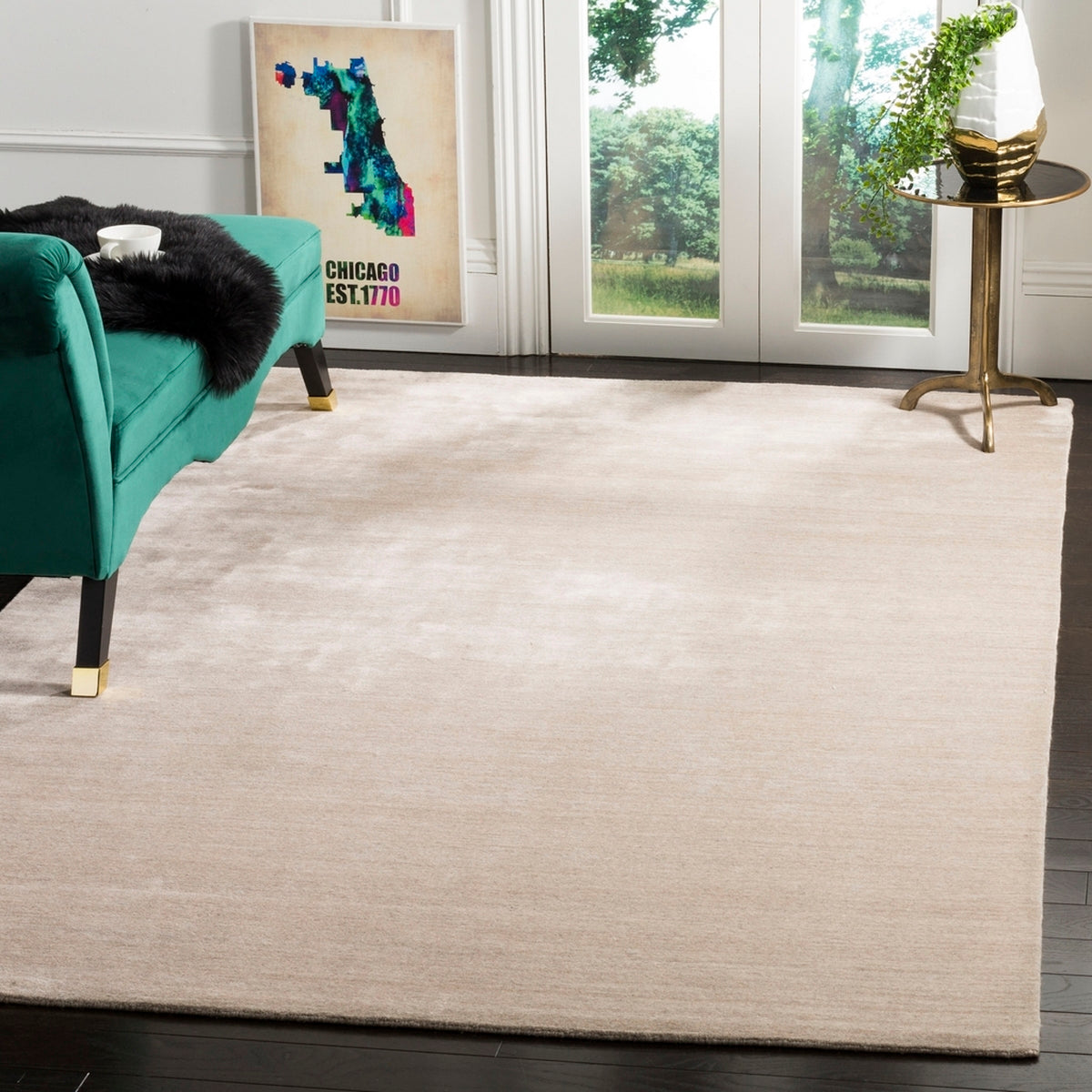 Safavieh Clearance Mirage MIR533B Beige Rug