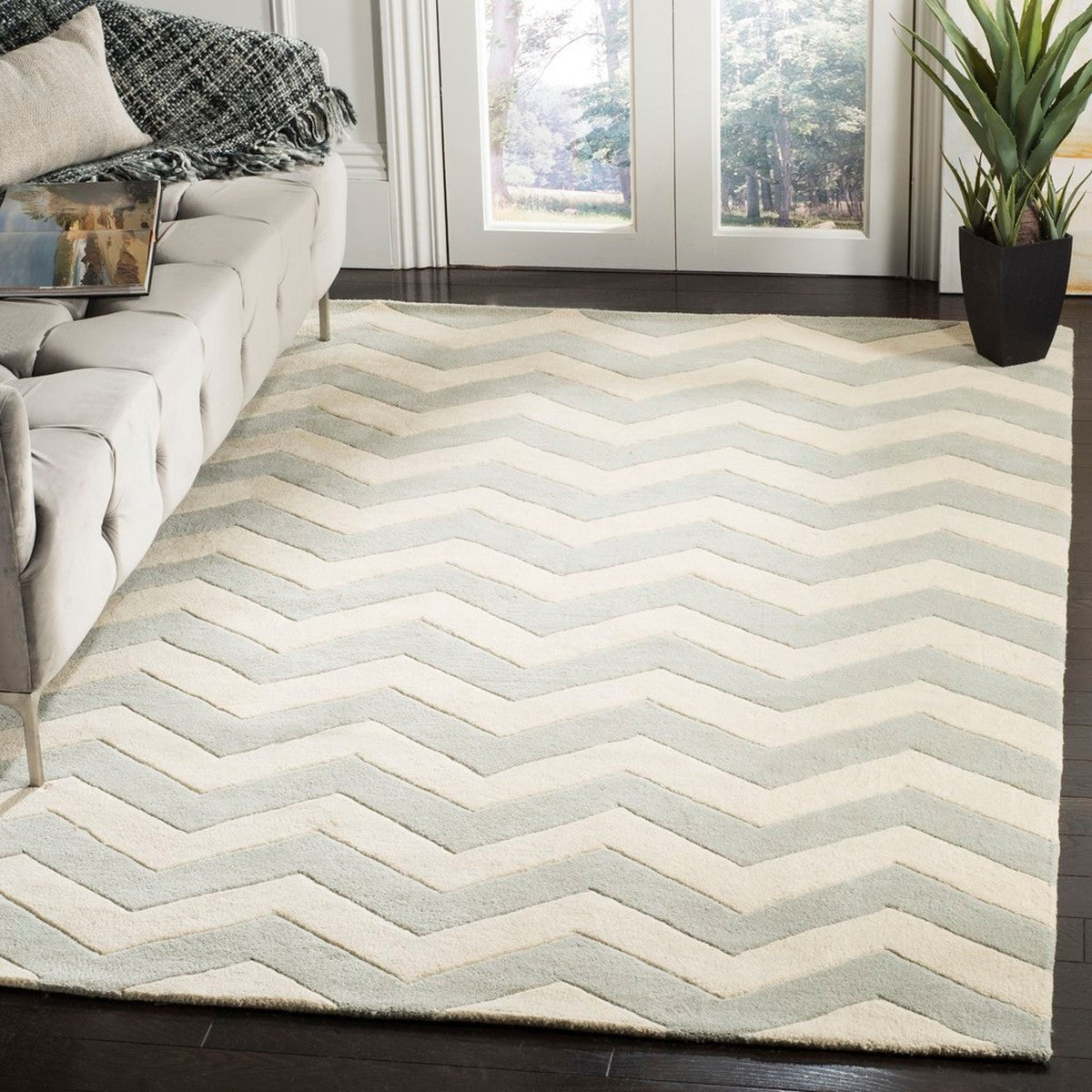 Safavieh Clearance Chatham CHT715E Grey Rug