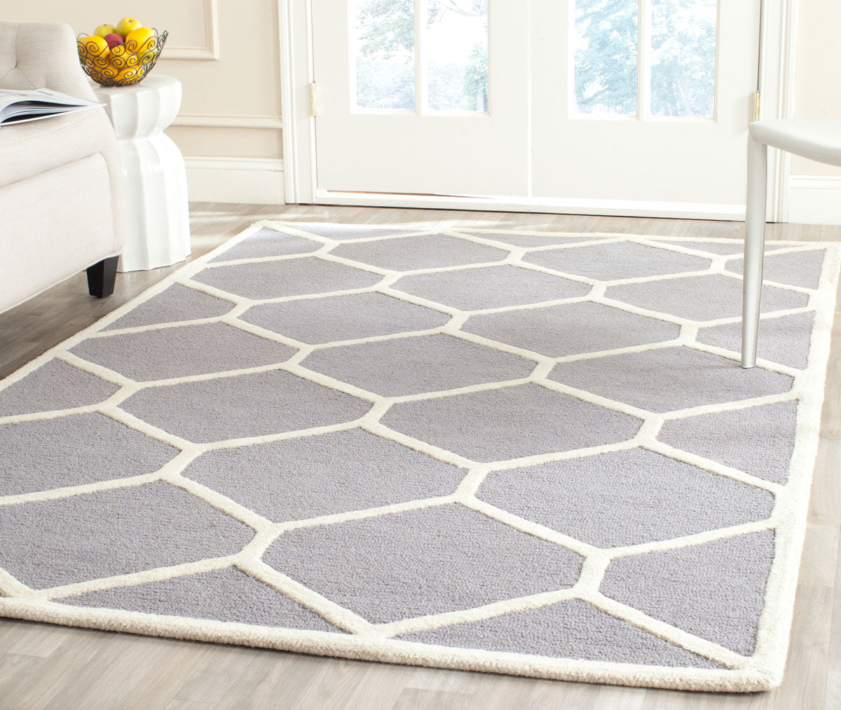 Safavieh Clearance Cambridge CAM144D Silver Rug