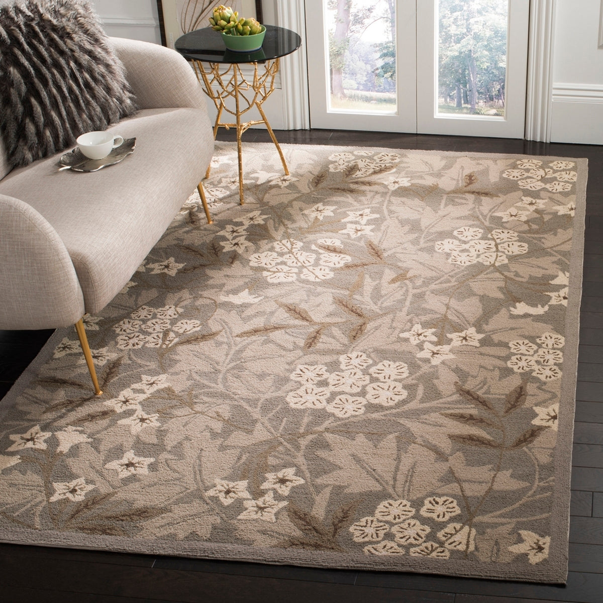 Safavieh Clearance Chelsea HK713A Green Rug