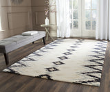Safavieh Clearance Soho SOH339A Ivory Rug