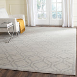 Safavieh Clearance Amherst AMT402K Ivory Rug