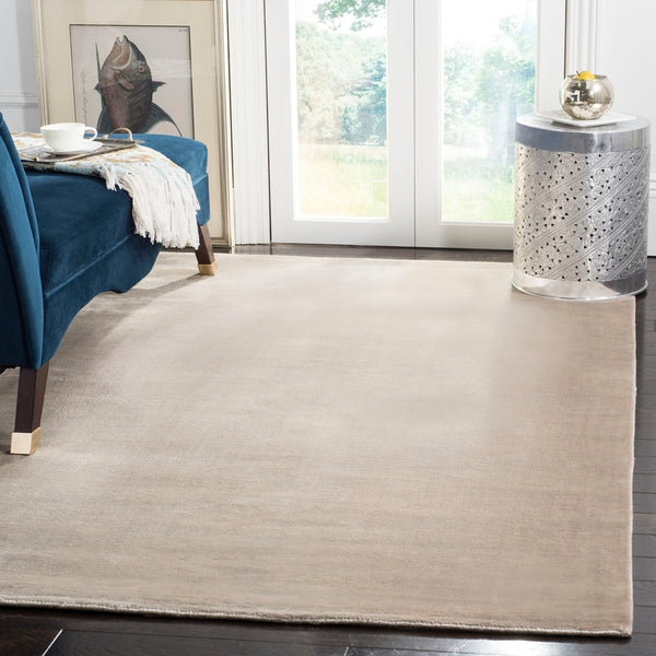 Safavieh Clearance Mirage MIR344S Silver Rug