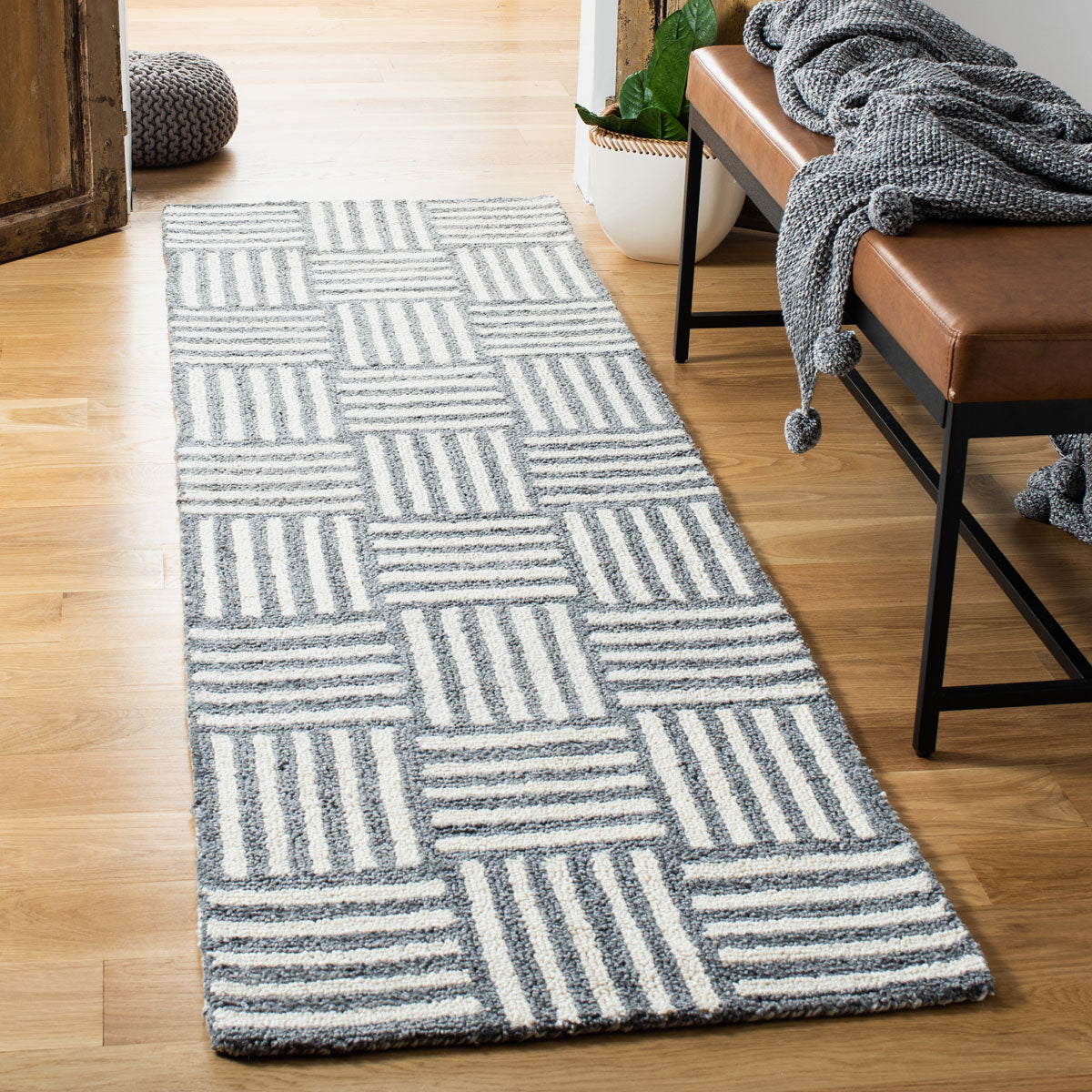 safavieh clearance abstract abt602a ivory rug
