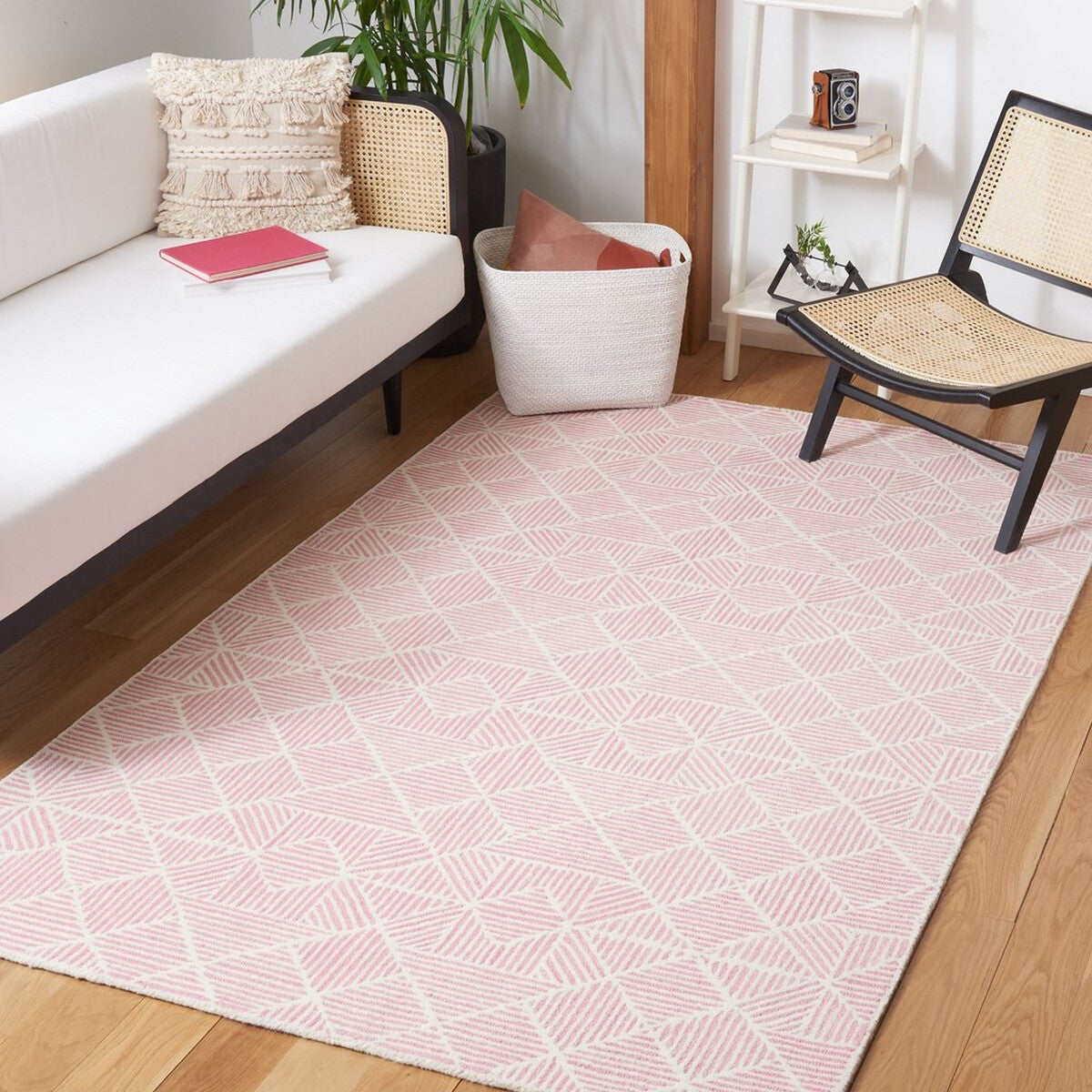 safavieh clearance abstract abt763u pink rug