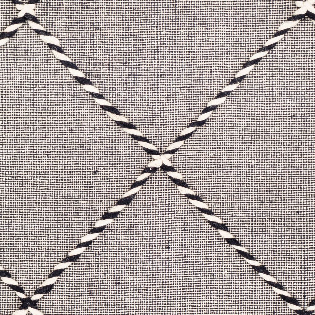 surya apache apa 2306 black rug