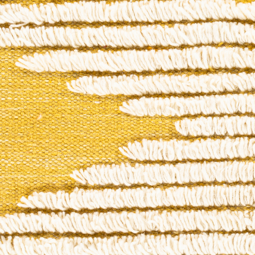 surya apache apa 2312 yellow rug