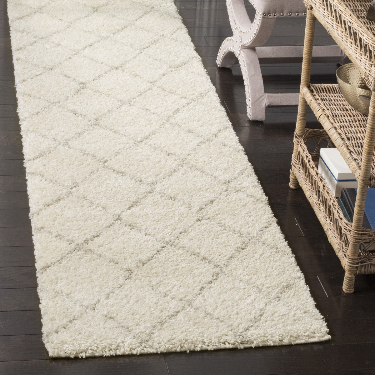 safavieh clearance arizona shag asg742a ivory rug